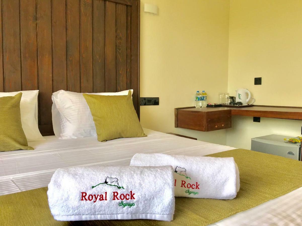 Hotel Royal Rock Sigiriya Exterior foto